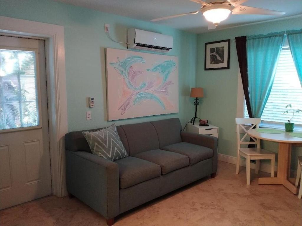 Tampa Bay Beautiful Apartment And Private Jacuzzi Bagian luar foto